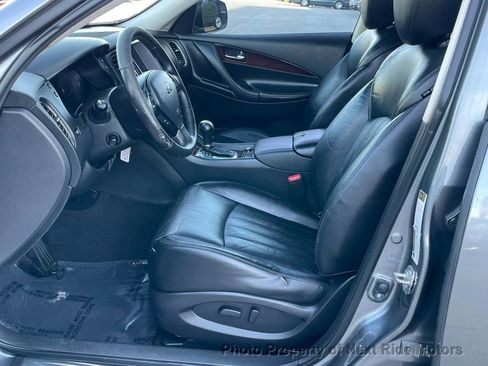 Used 2017 INFINITI QX50 Journey w/ Premium Package image 7