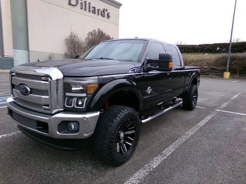 Used 2016 Ford F350 Lariat w/ Lariat Ultimate Package image 2