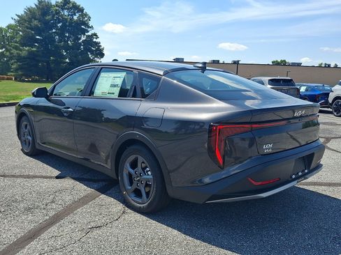New 2026 Kia K4 FWD image 4