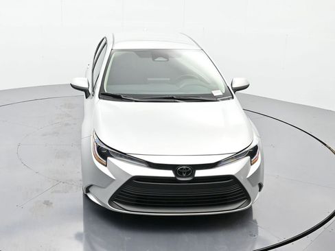 Used 2023 Toyota Corolla LE image 30