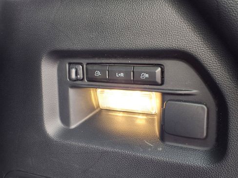 Used 2025 Ford Explorer ST w/ Sun And Sound Package AWD/4WD image 26