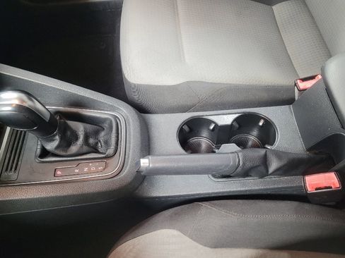 Used 2018 Volkswagen Jetta S image 26