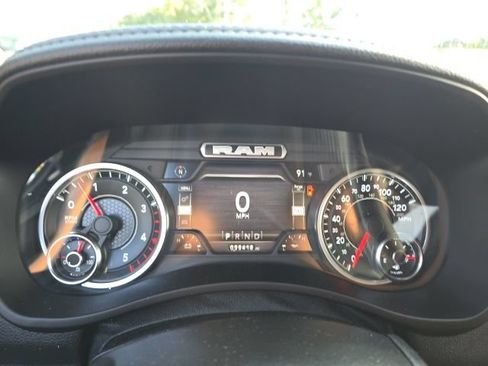 Used 2022 RAM 2500 Laramie w/ Night Edition AWD/4WD image 14