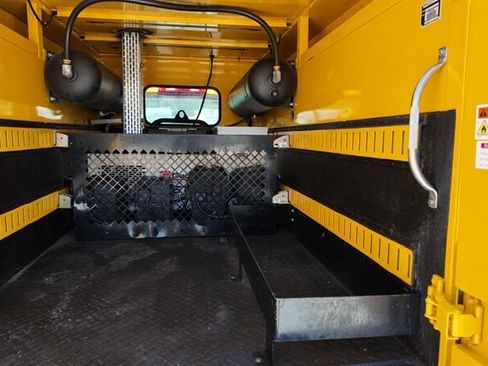 Used 2018 Chevrolet Silverado 3500 W/T image 21