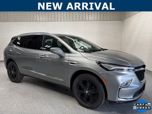 Used 2023 Buick Enclave Essence w/ Experience Buick Package AWD/4WD image 1