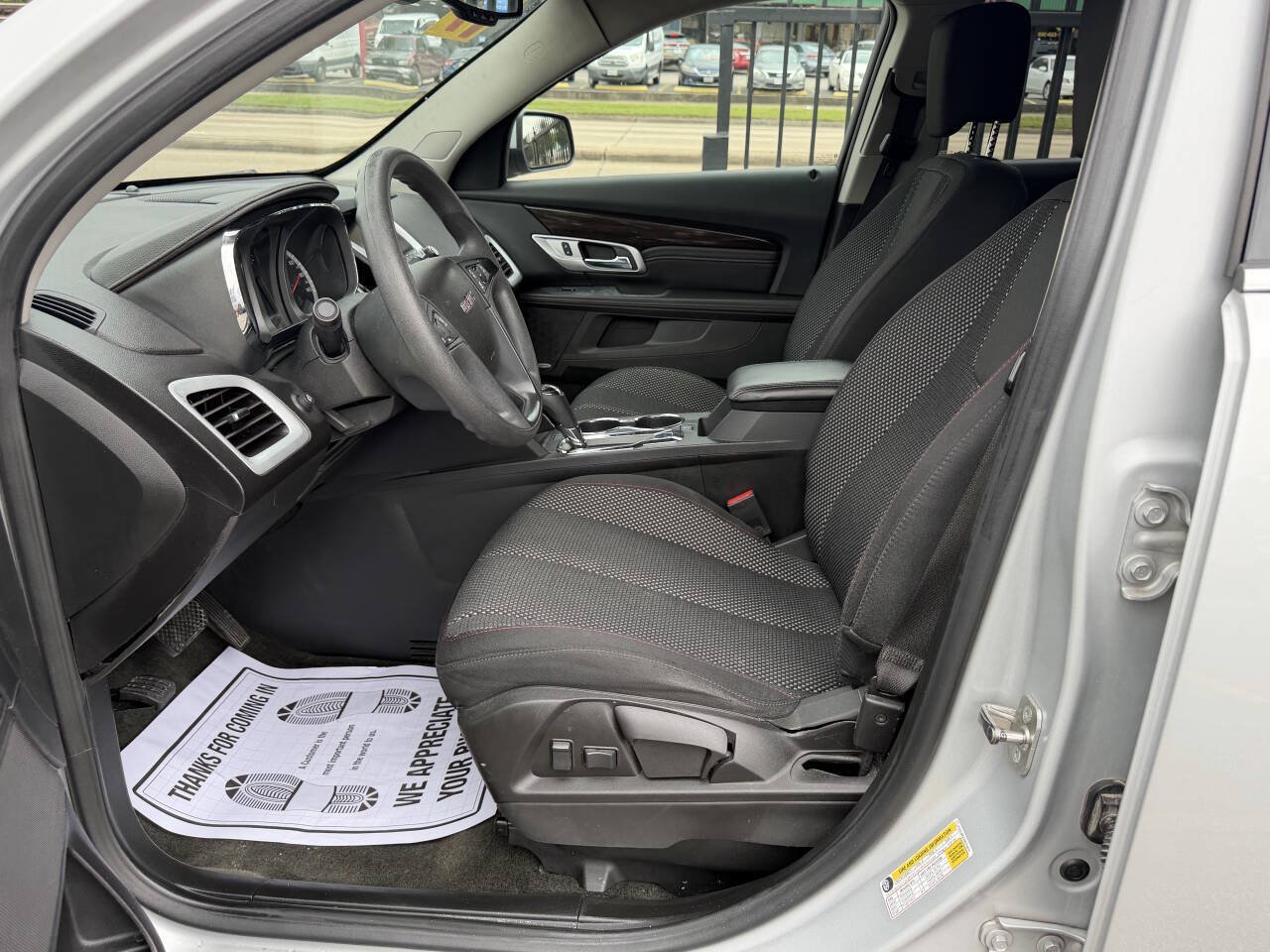Used 2017 GMC Terrain SLE FWD image 12