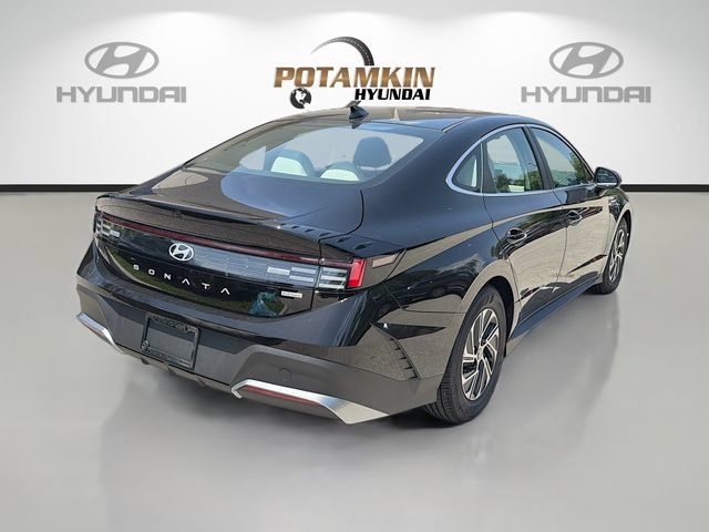 New 2026 Hyundai Sonata Blue FWD image 5