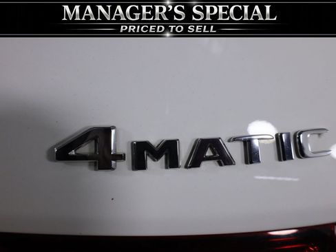 Used 2022 Mercedes-Benz GLB 250 4MATIC image 65
