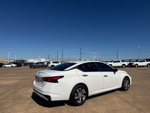 Certified 2025 Nissan Altima 2.5 S image 21