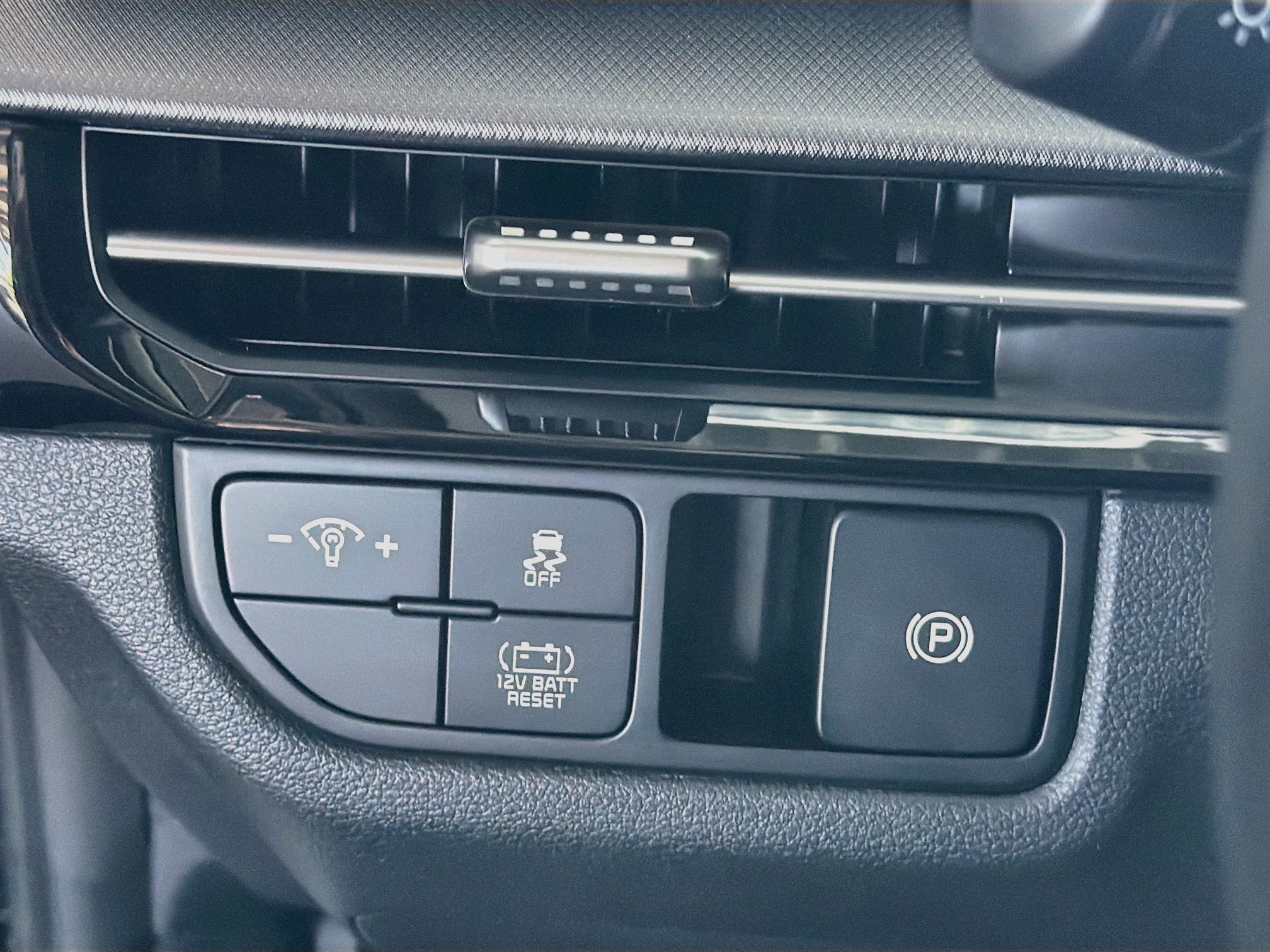 Used 2026 Kia Sportage S AWD/4WD image 16