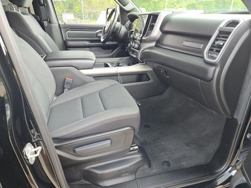 Used 2022 RAM 1500 Big Horn AWD/4WD image 6