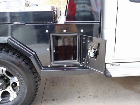 Used 2003 Chevrolet Silverado 2500 LS w/ Skid Plate Package image 30