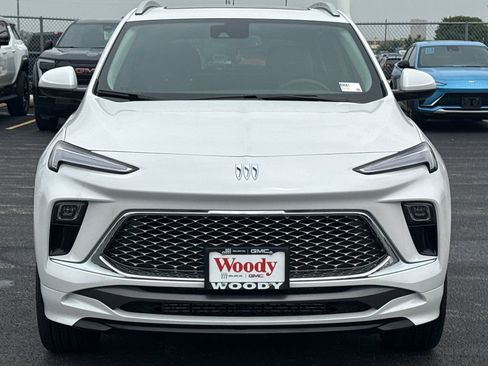 New 2026 Buick Encore GX Avenir w/ Avenir Convenience Package AWD/4WD image 4