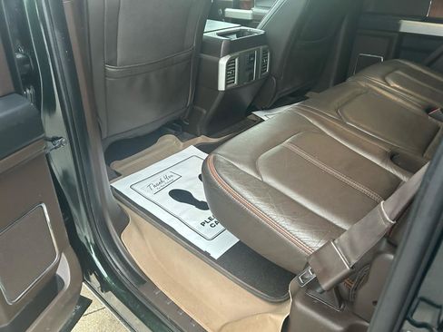 Used 2016 Ford F150 King Ranch w/ Equipment Group 601A Luxury AWD/4WD image 9