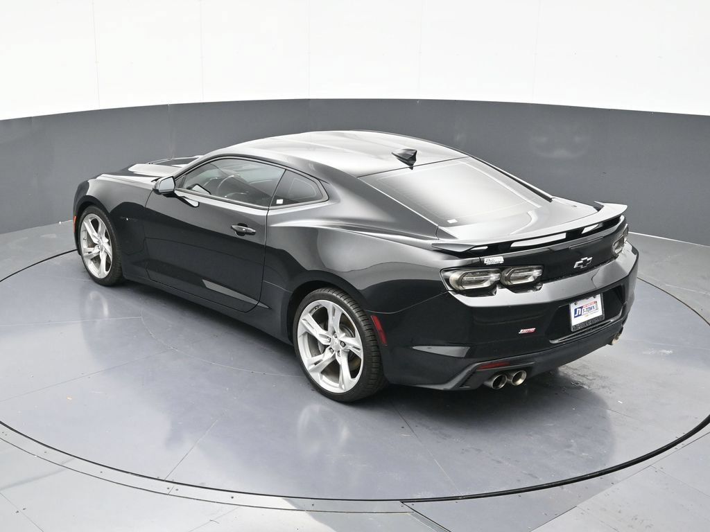 Used 2019 Chevrolet Camaro SS RWD image 44