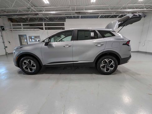 Certified 2024 Kia Sportage LX AWD/4WD image 12