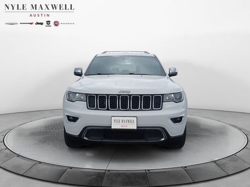 Used 2021 Jeep Grand Cherokee Limited w/ Sun & Sound Group RWD image 18