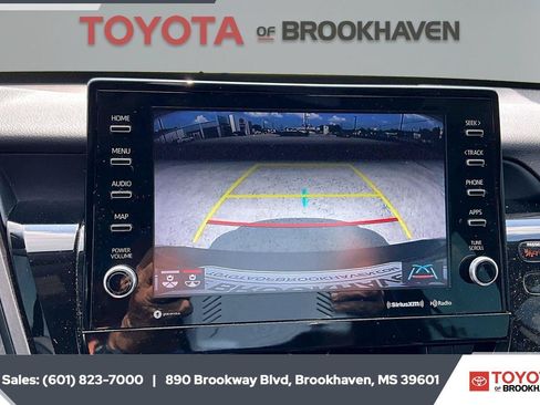 Used 2024 Toyota Camry XSE FWD image 15