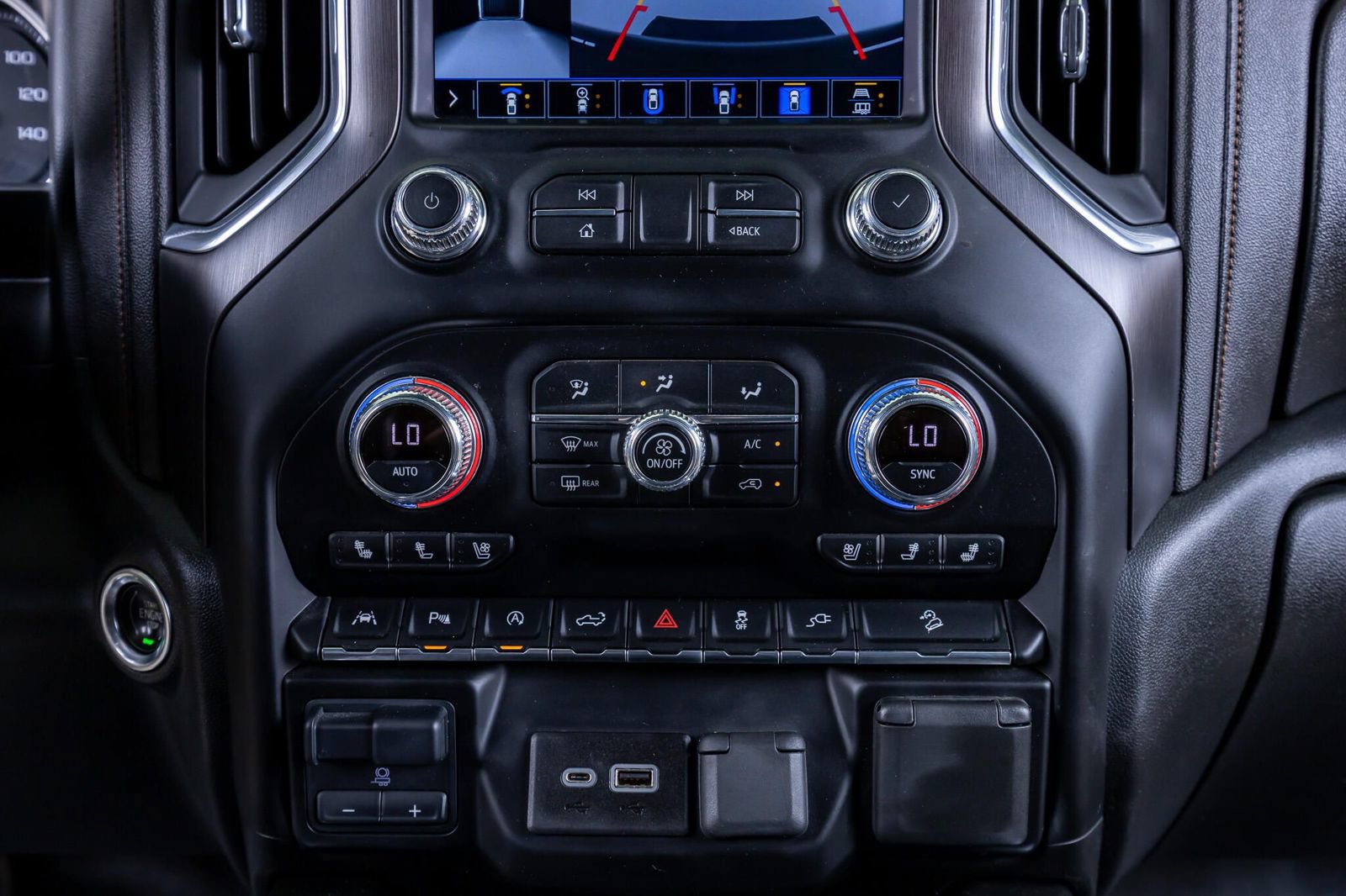 Used 2020 GMC Sierra 1500 AT4 w/ AT4 Premium Package AWD/4WD image 22