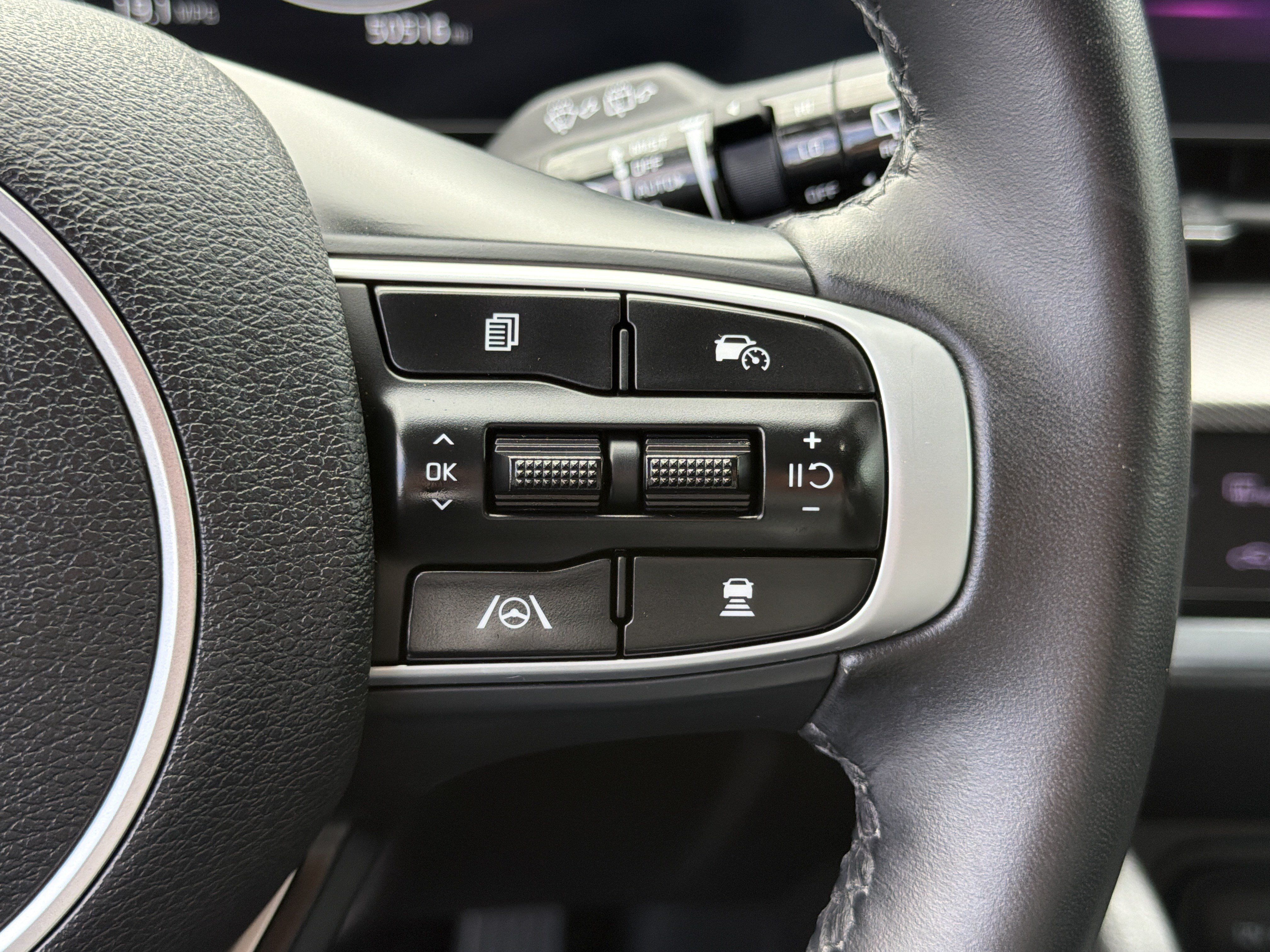 Used 2023 Kia Sportage SX FWD image 23