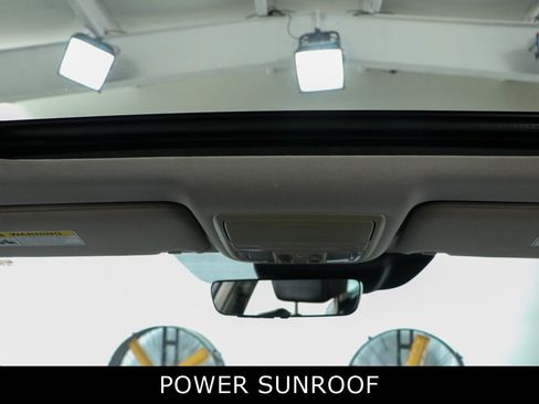 Used 2018 Honda Accord EX-L image 18