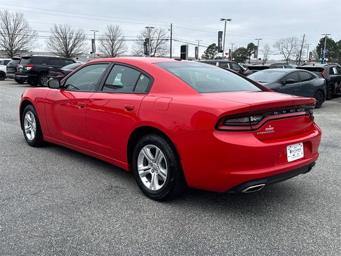Used 2022 Dodge Charger SXT image 5