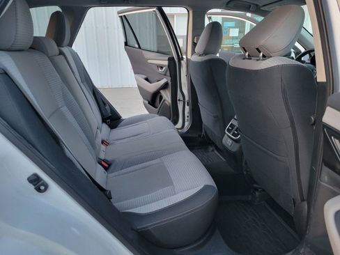 Used 2025 Subaru Outback Premium w/ Popular Package #1A image 18