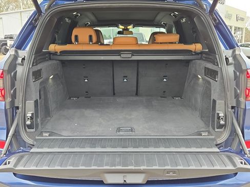 Used 2023 BMW X5 xDrive40i w/ M Sport Package image 9