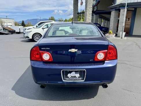 Used 2009 Chevrolet Malibu LT w/ HFV6 Engine Package FWD image 5