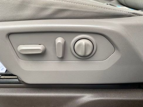 Used 2021 Chevrolet Silverado 1500 RST image 30