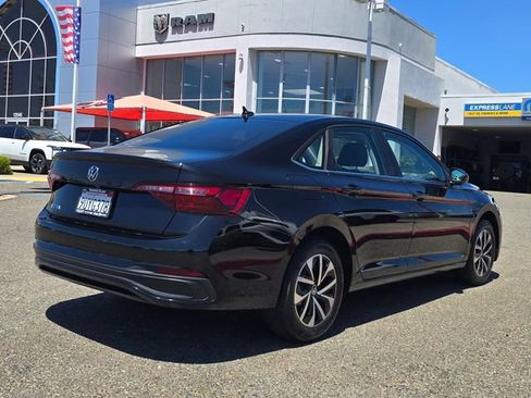 Used 2024 Volkswagen Jetta S FWD image 4