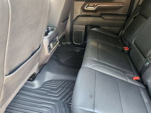 Used 2025 GMC Sierra 1500 SLT w/ SLT Premium Plus Package RWD image 29