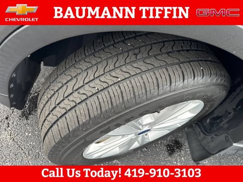 Used 2018 Ford Escape SE w/ SE Sync 3 Package AWD/4WD image 28
