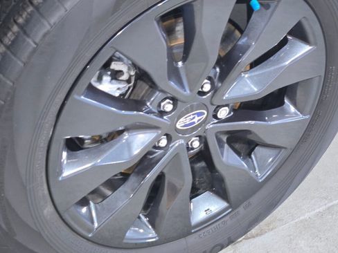 Used 2024 Subaru Outback Onyx Edition image 18