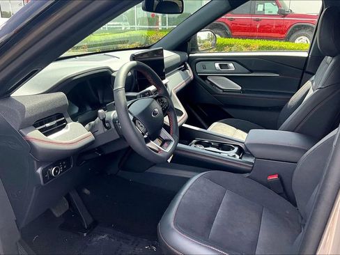New 2026 Ford Explorer ST image 6