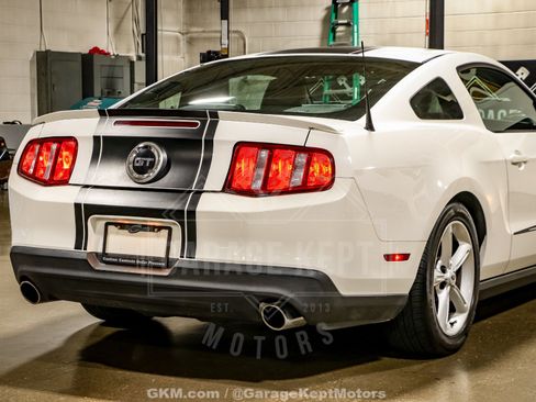 Used 2010 Ford Mustang GT RWD image 45