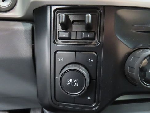 Used 2026 Ford F450 XLT w/ FX4 Off-Road Package AWD/4WD image 58