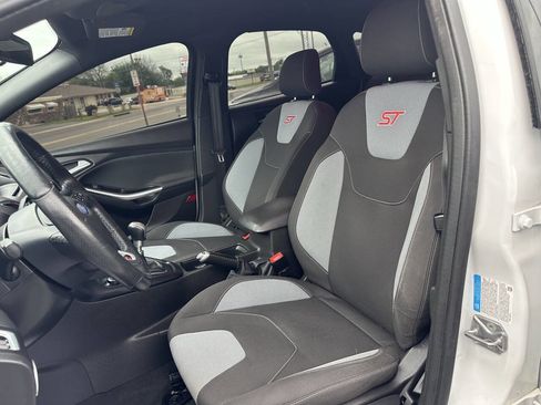 Used 2016 Ford Focus ST image 14