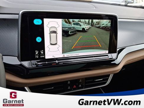 New 2026 Volkswagen Atlas Cross Sport SEL image 11