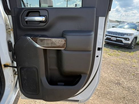 Used 2022 GMC Sierra 2500 SLE w/ SLE Convenience Package AWD/4WD image 38
