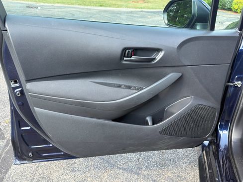 Used 2022 Toyota Corolla LE FWD image 10