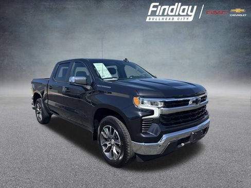 Used 2022 Chevrolet Silverado 1500 LT RWD image 1