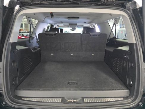 Used 2018 GMC Yukon XL Denali w/ Open Road Package image 4