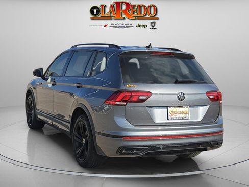 Used 2023 Volkswagen Tiguan SE R-Line image 3