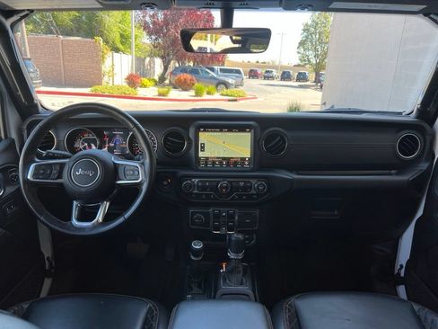 Used 2021 Jeep Wrangler Unlimited Sahara AWD/4WD image 20
