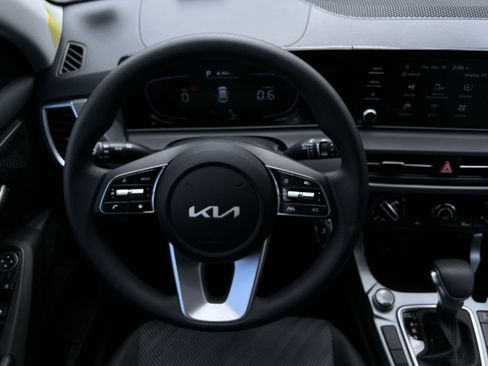 New 2026 Kia Seltos LX AWD/4WD image 41