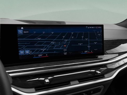 Used 2024 BMW X7 xDrive40i w/ Executive Package AWD/4WD image 18