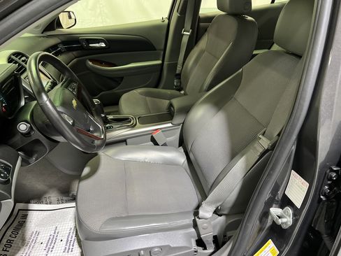 Used 2013 Chevrolet Malibu LT image 17