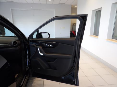 Used 2023 Chevrolet Blazer Premier w/ Driver Confidence II Package AWD/4WD image 27