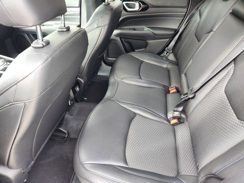 New 2026 Jeep Compass Latitude image 24